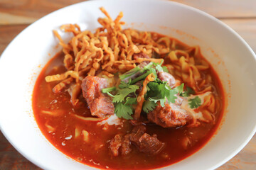 noodles or fish curry noodles
