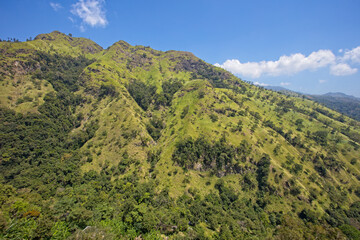 Naklejka premium Scenic mountain view in central Sri Lanka.