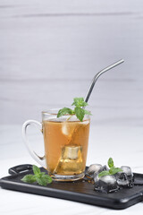 ice tea with mint