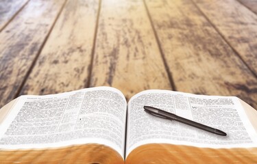 Obraz premium Bible.