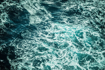 Rough North Hemisphere Seas © Tomasz Zajda