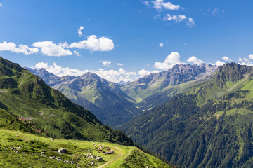 Fototapeta premium Sommertag im Montafon