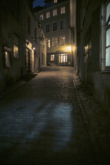 Fototapeta na wymiar Abends in der Altstadt von Tallinn (Estland)