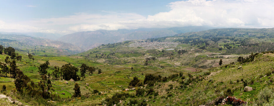 vistas de la ciudad de puquio ayacuco peru 