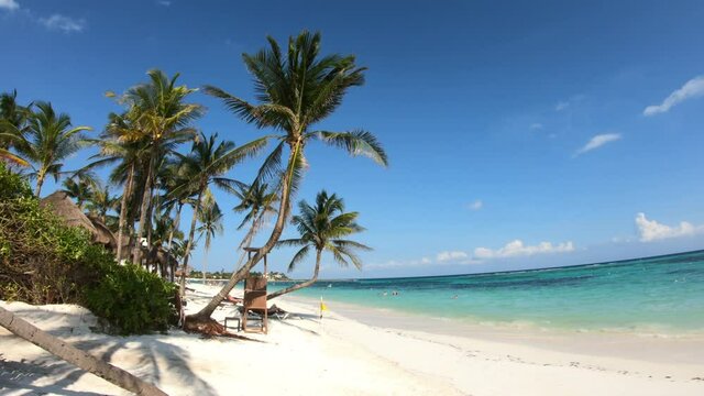 Akumal beach panoramic - Mexico 4K