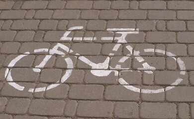 Ścieżka rowerowa - znak na nawierzchni - obrazy, fototapety, plakaty