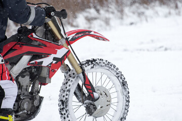 Rally on a sports bike in winter. The front of the sportbike close up.