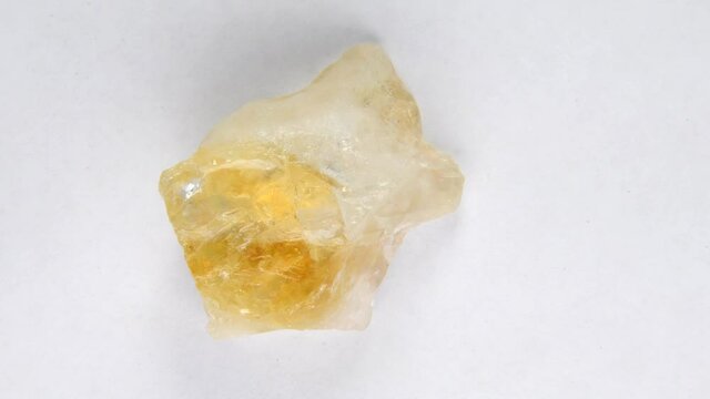  Citrin gemstone on a turn table