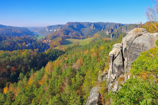 Gamrig Blick auf Rathen - mountain Gamrig view to the town Rathen