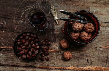 Fototapeta na wymiar walnuts and nutcracker