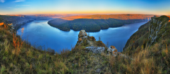 Beautiful autumn landscape at sunrise. picturesque river canyon