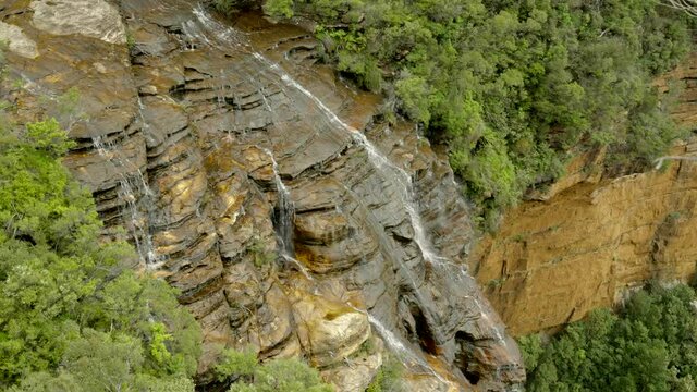 wentworth falls from fletchers lookout in the blue mountains national park of nsw, australia