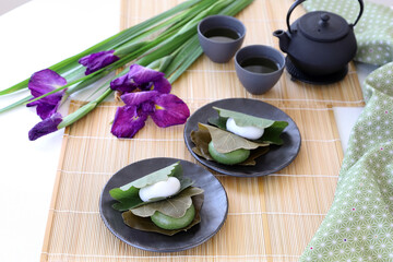 かしわ餅　花菖蒲　端午の節句