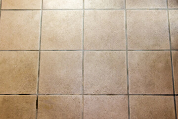 タイルが張られた床