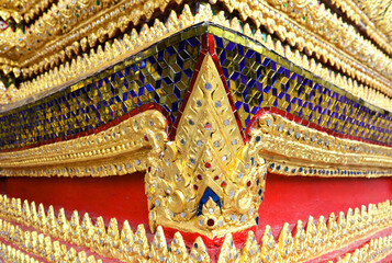 Obraz premium A beautiful view of Wat Arun buddhist temple in Bangkok, Thailand.