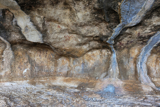 Rock paintings in Guara mountain range, Huesca, Spain
