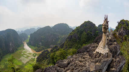 View point in ninh binh - Hang Mua (Flying Dragon Mountain)