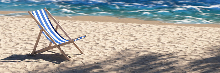 Leerer Liegestuhl am Strand wegen Coronavirus Reisewarnung