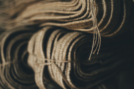 Textura de yute trenzado. F&aacute;brica de suelas de calzado. Industria.