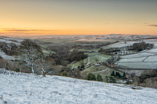 Winter landscape scenery around cCalderdale in West Yorkshire
