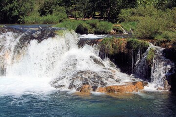 Obraz premium waterfall on the Zrmanja river near Muskovici, Obrovac, Croatia