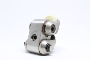 monocentric knee in steel