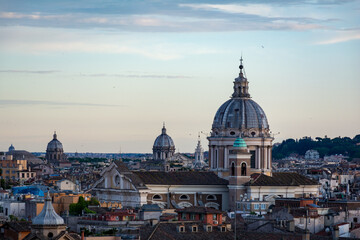 Obraz na płótnie Canvas The Domes of Rome Churches