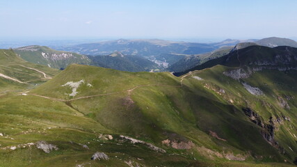 Fototapeta na wymiar Puy de Sancy en Auvergne en vue aérienne