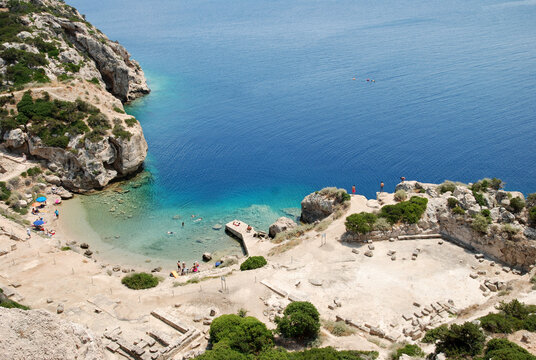 a summer day at the Heraion of Perachora