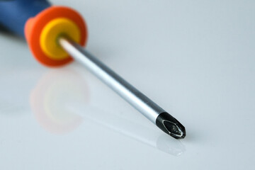 Destornillador para bricolaje y trabajos manuales en casa