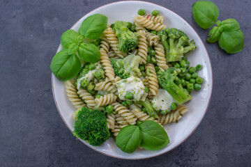 home made healthy one pot pasta with vegetables