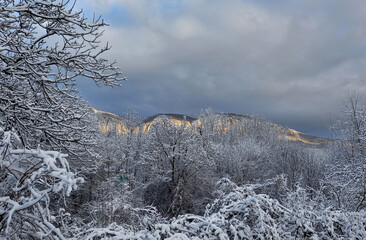 Crimean peninsula. The first snow fell in the mountainous Crimea.