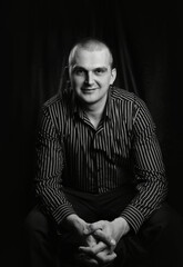 Obraz premium Man black and white studio portrait