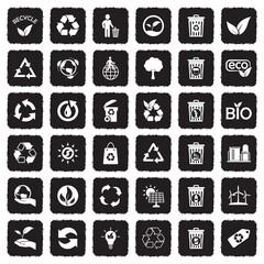 Recycle Icons. Grunge Black Flat Design. Vector Illustration.