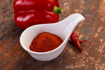 Paprika powder in the bowl