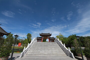 Fototapeta premium Suphanburi, Thailand - 4 September 2007: Chinatown at the Dragon Heaven Shrine in Suphanburi Province, Thailand.