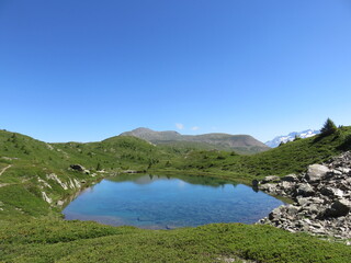 Fototapeta na wymiar Lac Culasson, massif du Taillefer