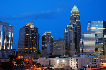 Fototapeta premium The skyline of Charlotte North Carolina at dusk