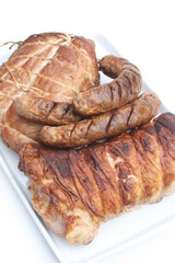 Grillfleisch. Grillgut. Rauchfleisch.