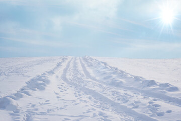 Fototapeta na wymiar Prawdziwy, zimowy krajobraz.