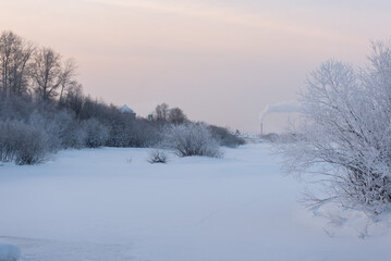 Frosty morning on the river