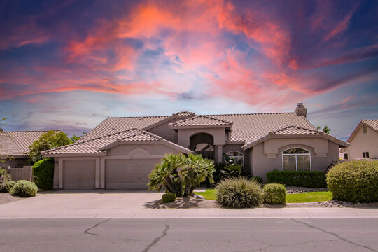 Pheonix Arizona Home in Pink and Purple Sunset