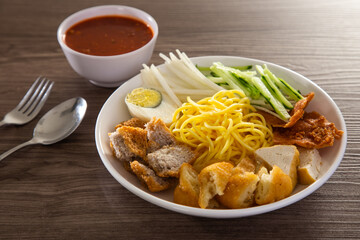 Mee Rojak is Malaysia Indian food of noodle with peanut sauce.