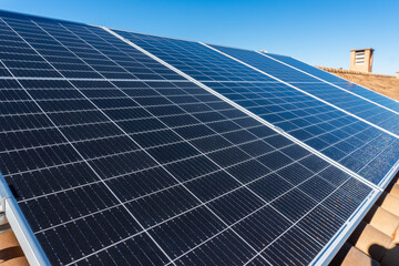 Obraz premium Horizontal close-up of photovoltaic solar panel, to generate your own clean and green energy.
