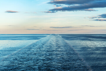 nice blue sea and sky © Maksim Shebeko
