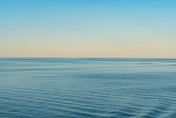 Fototapeta na wymiar nice blue sea and sky