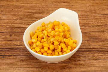 Sweet corn seeds in the bowl