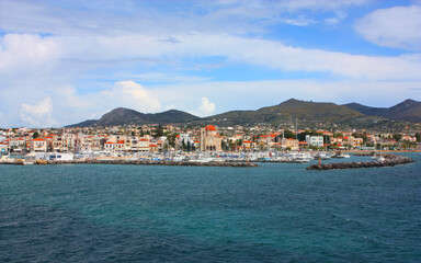 Fototapeta na wymiar Port of Aegina Island in Greece