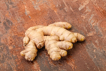Natural organic raw ginger root