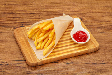 French Fry with tomato sauce